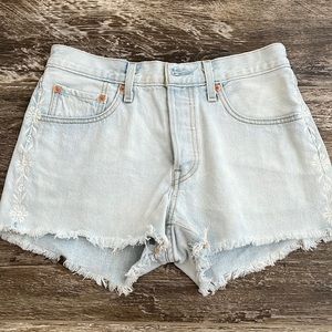 Levi shorts